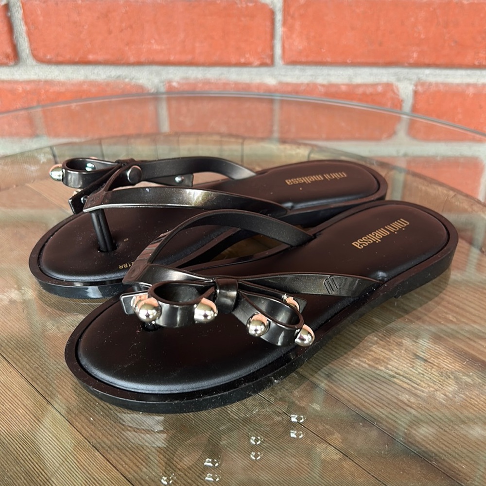 Mini Melissa Black Bow flip flop youth 1